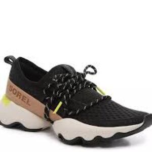 Sorel. Kinetic Impact Sneaker. Black. Size 8.5.